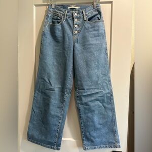 Levi's Women's Mile High Cropped Wide Leg Jeans, W25 L27